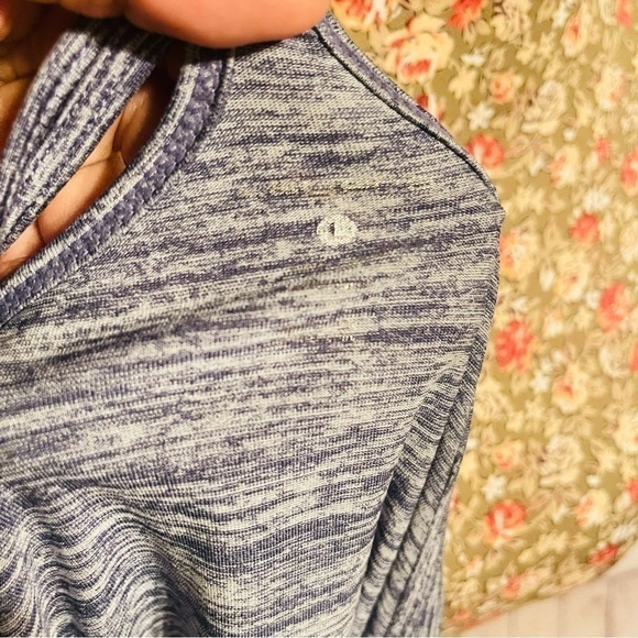 Layer 8 Women's Active Performance Tank 5️⃣✖️3️⃣0️⃣ - Picture 6 of 7